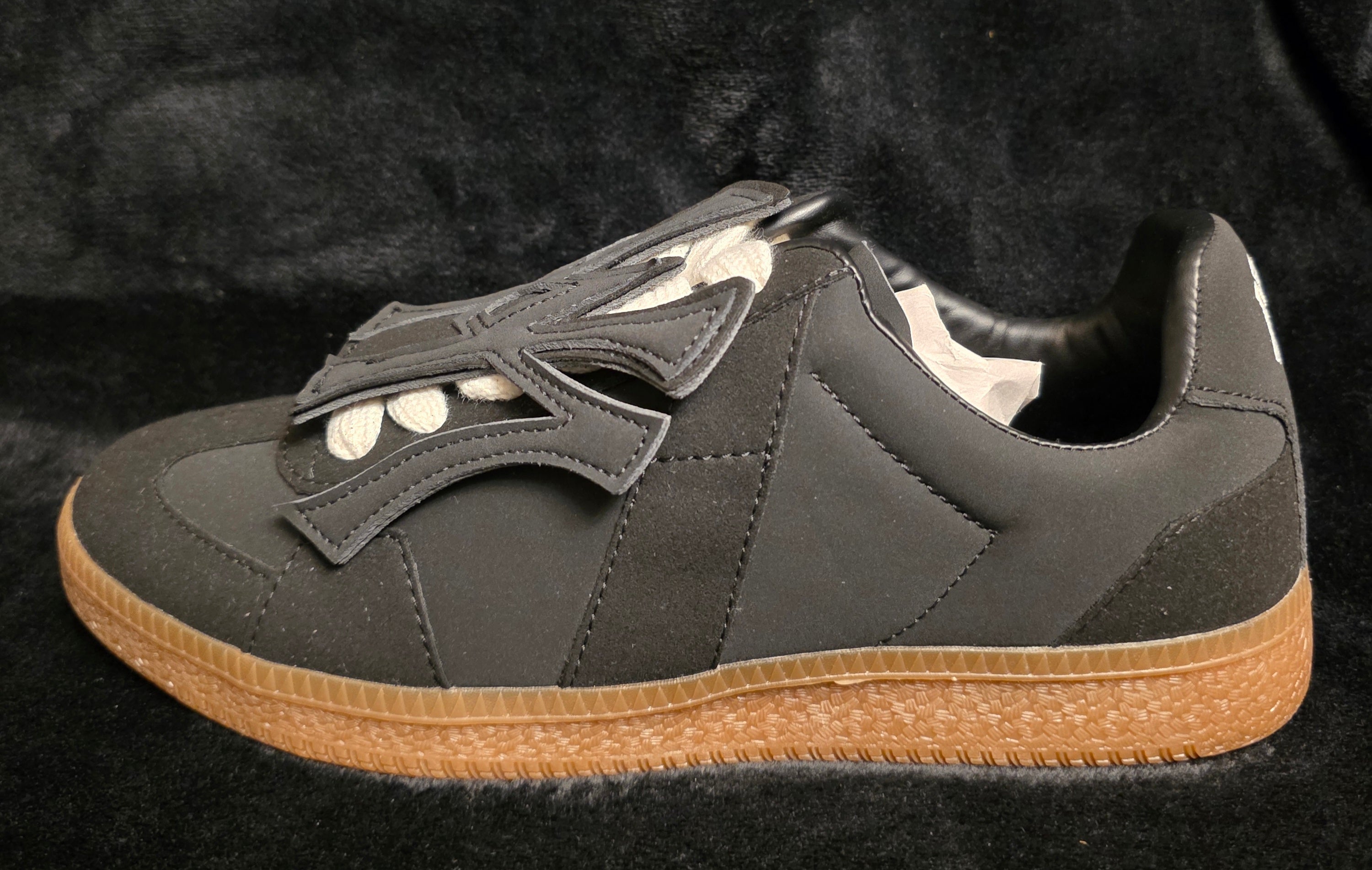 Watson Lifestyle 01 Blackout Men's Sneakers - side view