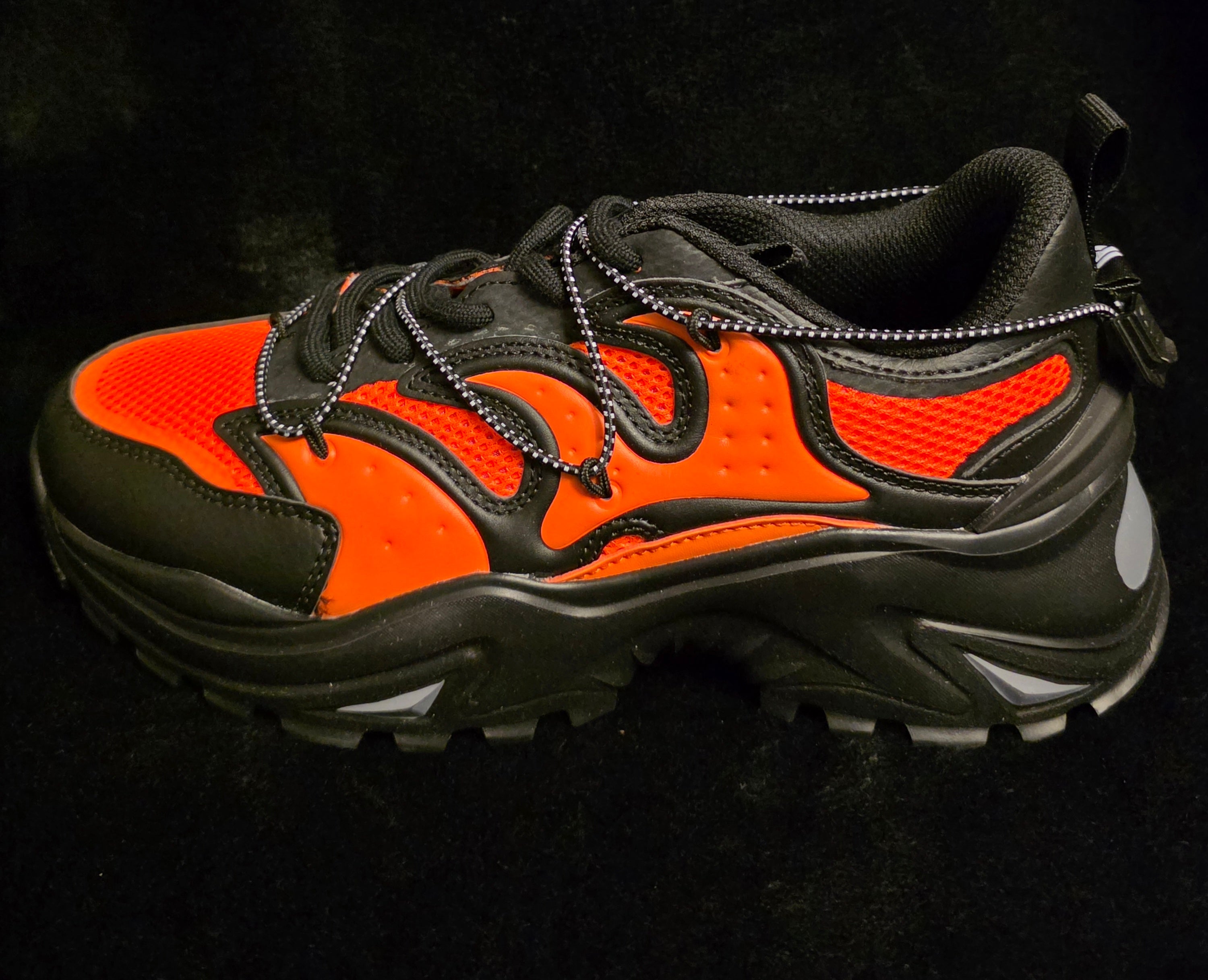 Watson Hallows Eve Court Classics Men's Sneakers - side view