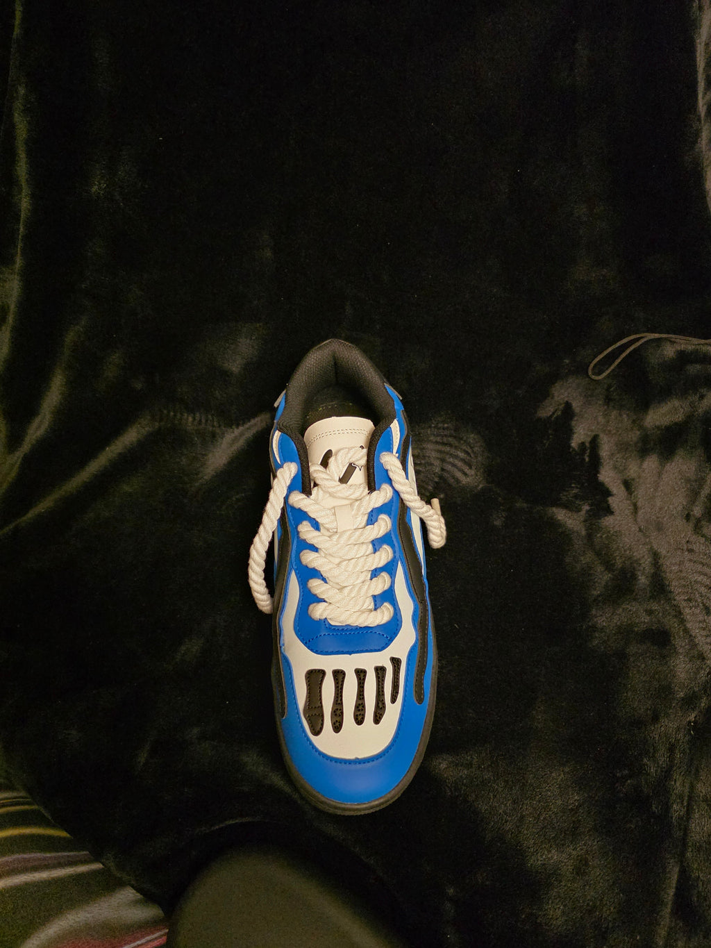 Watson Bones Sonic Boom Men's Sneakers - top view with rope laces and bone toe detail