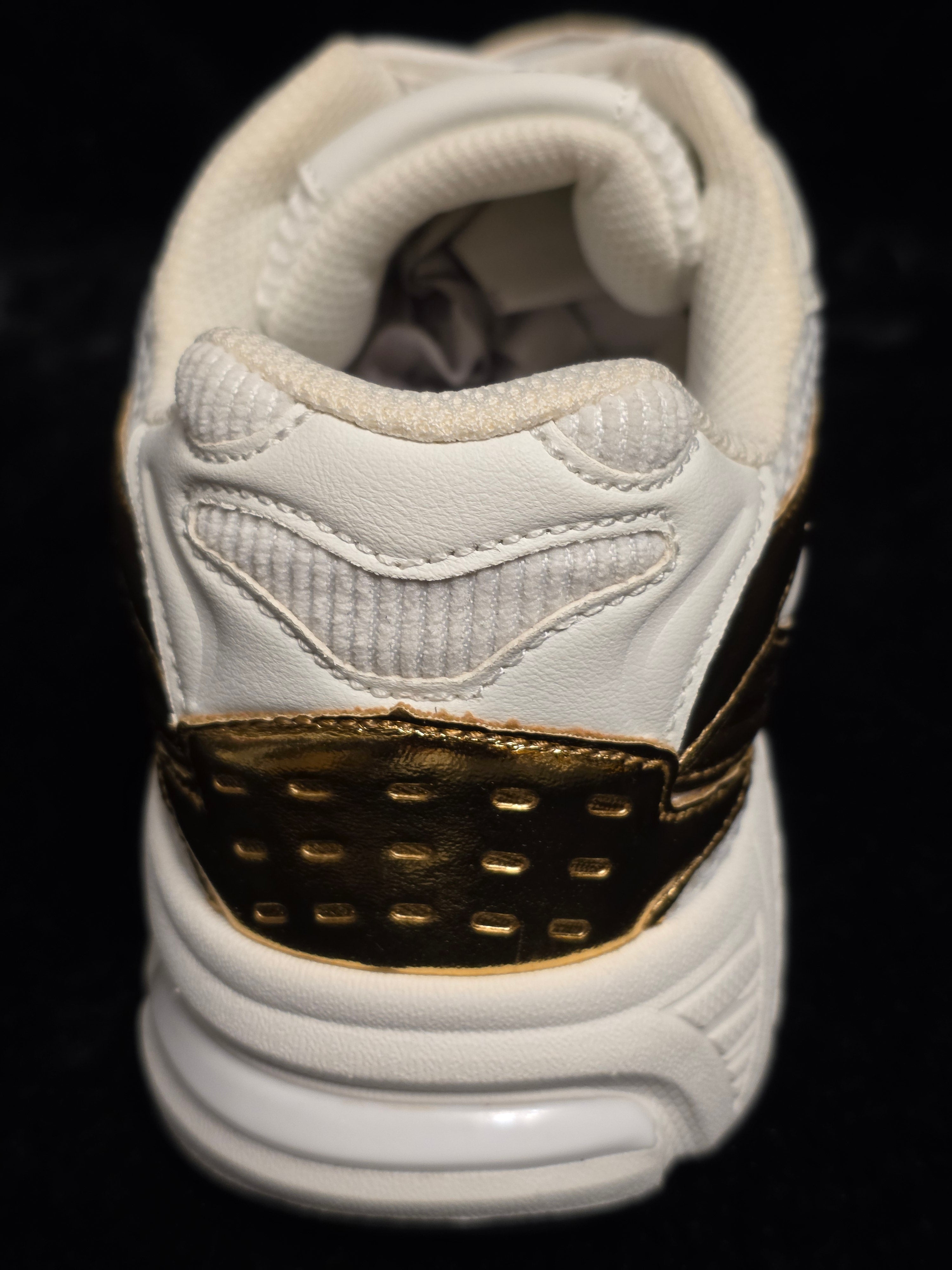 Watson Lyte Runner White Gold Men's Sneakers - heel view with gold heel counter and Watson triple-stripe tab